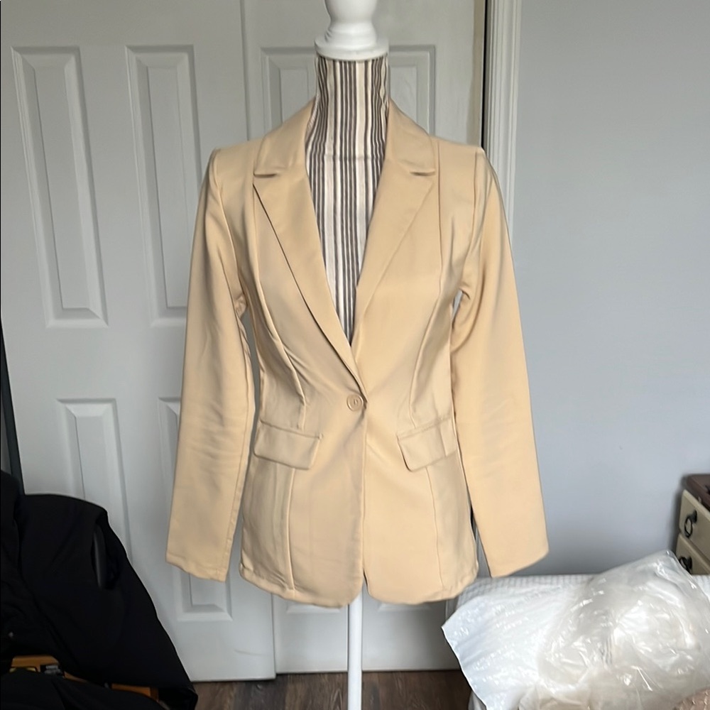 Madden sXS lightweight blazer NWOT